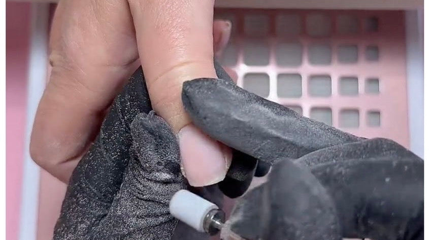 The Science Behind Lifting and How to Prevent It